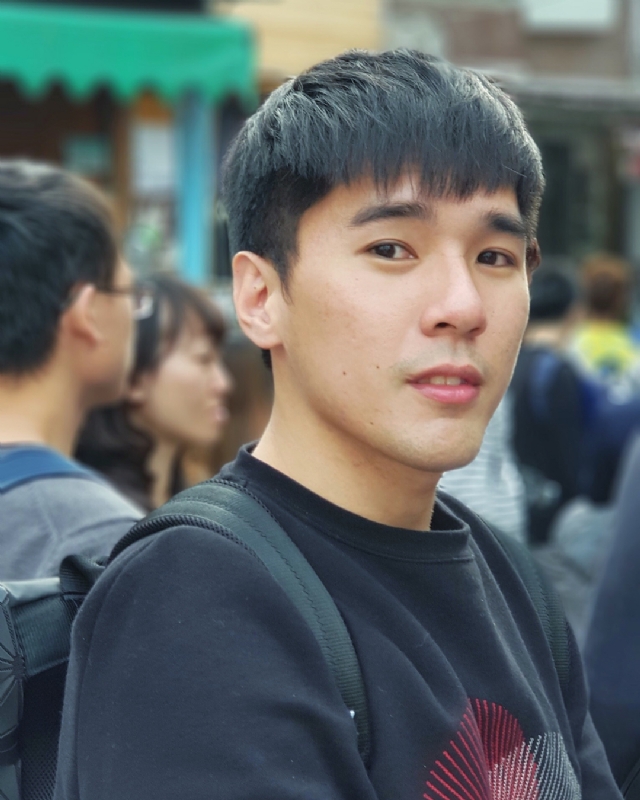 雨中孤独的第一张照片--河南基督教相亲网